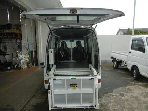 Toyota Pixis Van