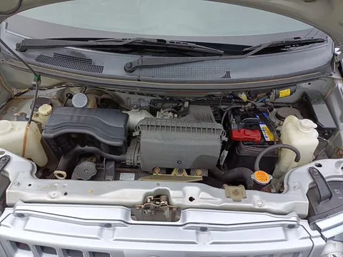 Nissan Otti