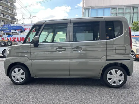 Suzuki Spacia