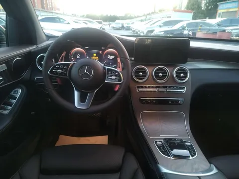 Mercedes-Benz Mercedes-Benz GLC