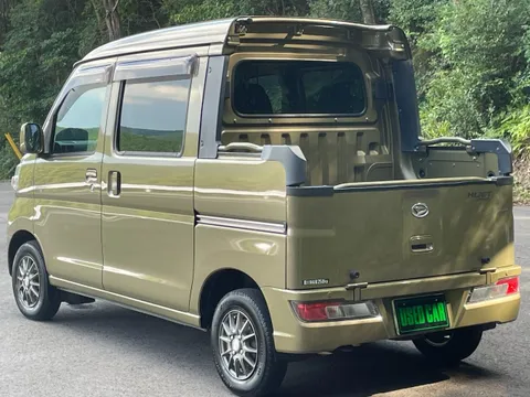 Daihatsu Hijet Cargo