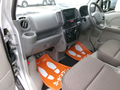 Nissan Clipper
