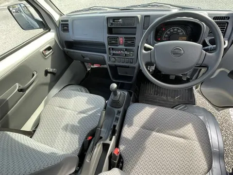 Nissan Clipper Truck