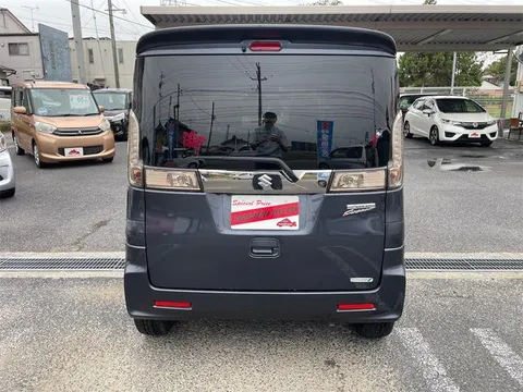 Suzuki Spacia Custom