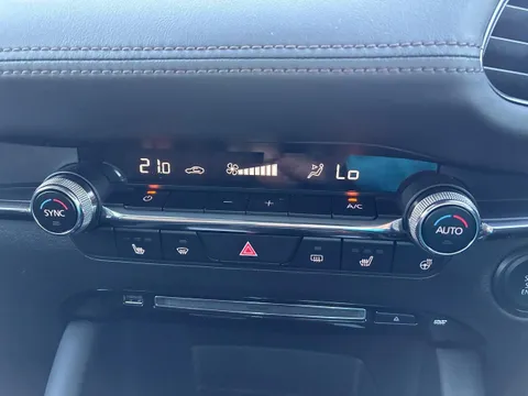 Mazda MAZDA3 Sedan