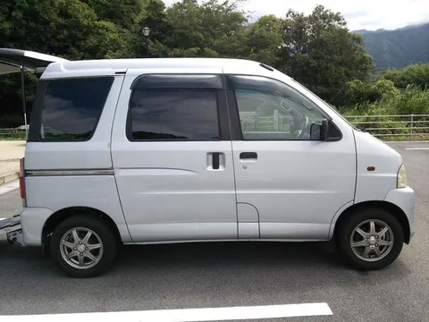 Daihatsu Atrai Wagon