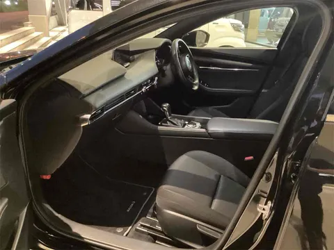 Mazda MAZDA3 Fastback