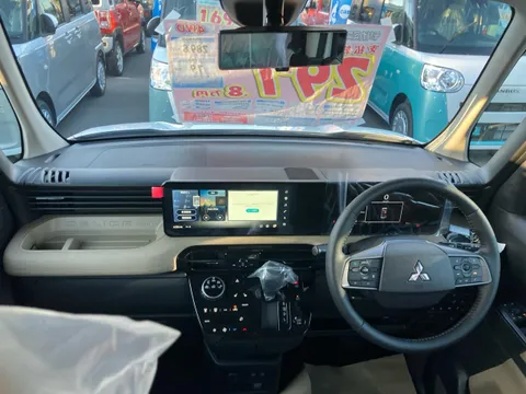 Mitsubishi Delica Mini