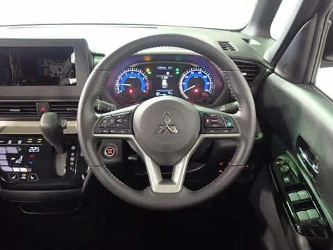 Mitsubishi Delica Mini