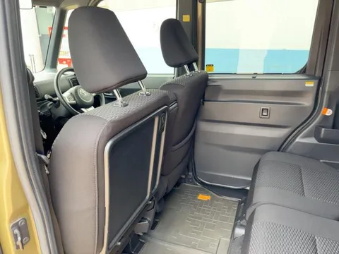 Toyota Pixis Mega