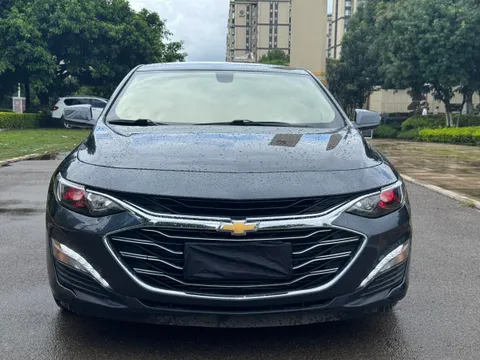 Chevrolet Malibu XL