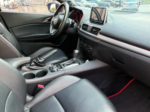 Mazda Mazda3