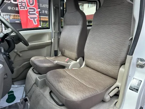 Nissan Clipper