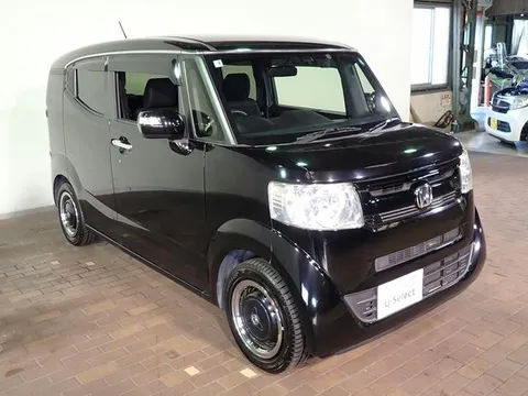 Honda N-BOX Slash