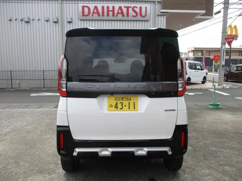 Mitsubishi Delica Mini