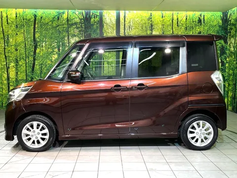 Nissan Dayz Roox