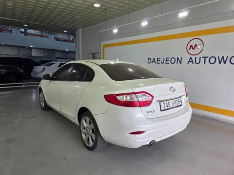 Renault SM3