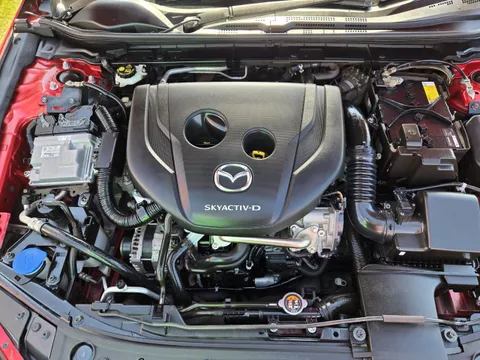 Mazda MAZDA3 Fastback