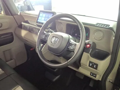 Honda N-BOX Joy