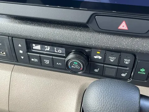 Honda N-BOX Joy