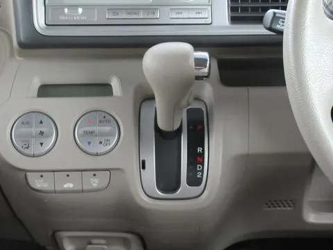 Honda Life