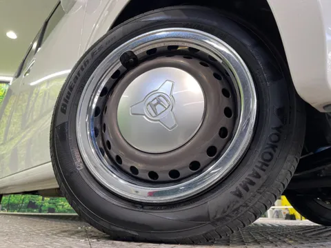 Honda N-BOX Slash