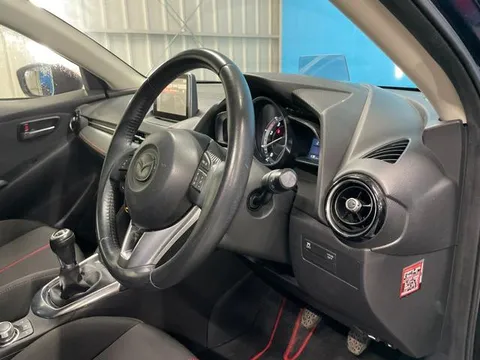 Mazda Mazda2 (Demio)
