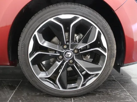 Renault Lutecia