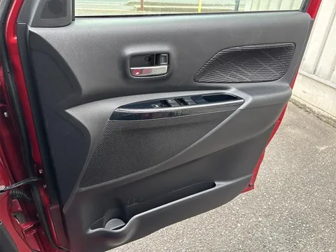 Mitsubishi eK Space Custom