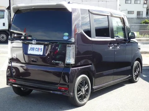 Honda N-BOX Custom