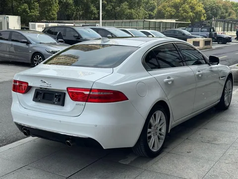 Jaguar XEL