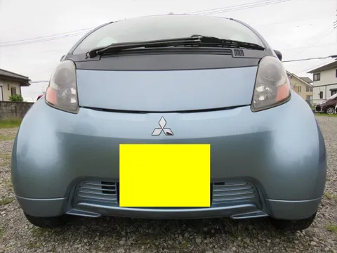 Mitsubishi I