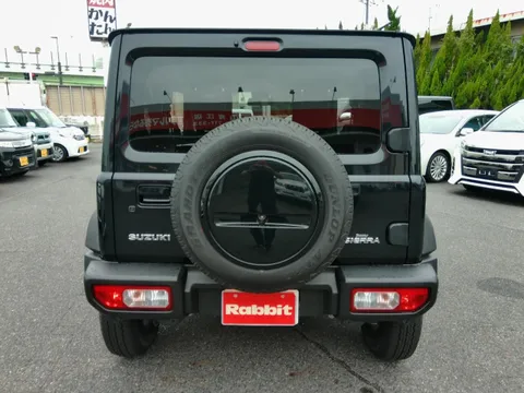 Suzuki Jimny Sierra
