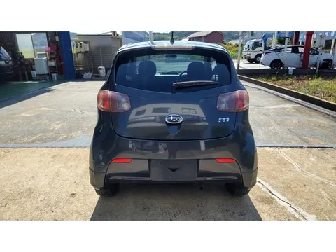 Subaru R1