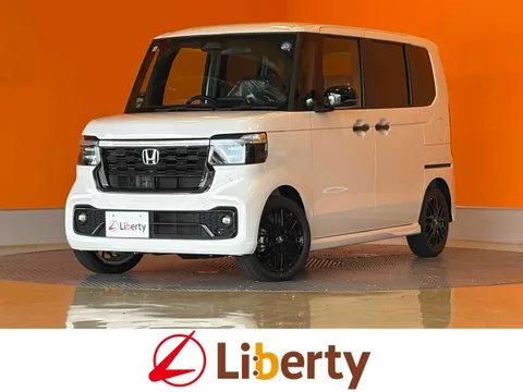 Honda N-BOX Custom