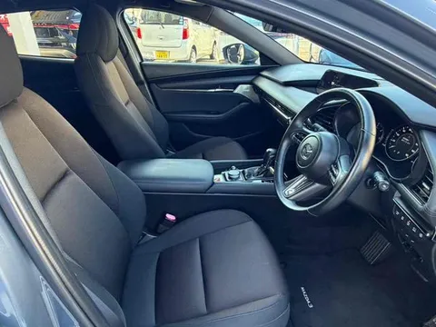 Mazda MAZDA3 Fastback