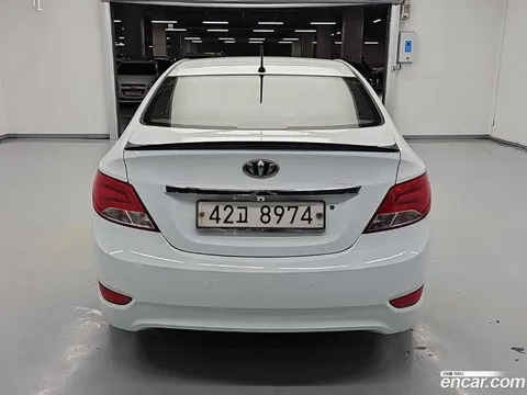Hyundai Accent