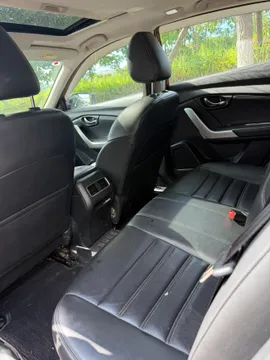 Venucia T90