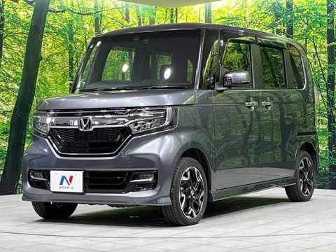 Honda N-BOX Custom