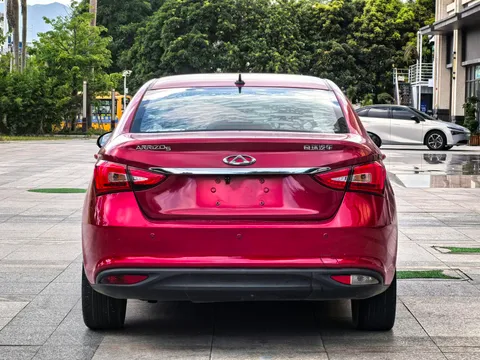 Chery Arrizo 5