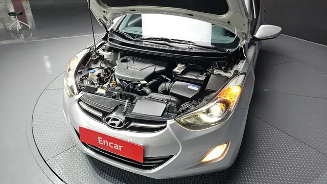 Hyundai Elantra (Avante)