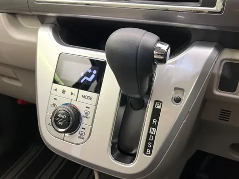Toyota Pixis Joy