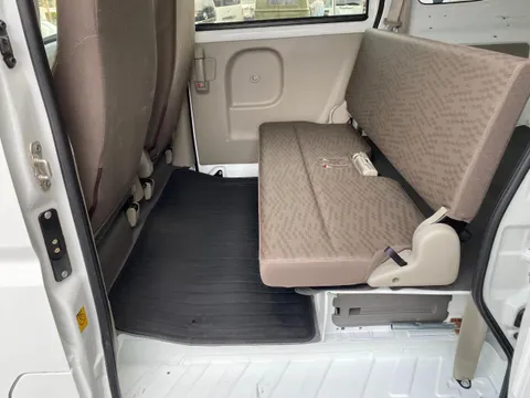 Nissan Clipper