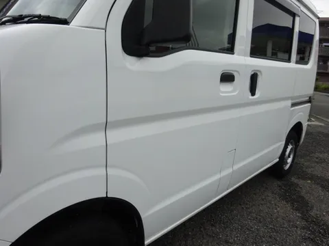 Nissan Clipper