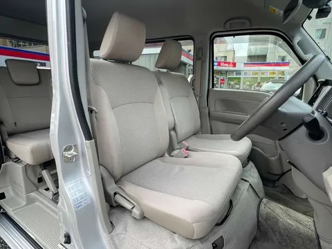Nissan Clipper Rio
