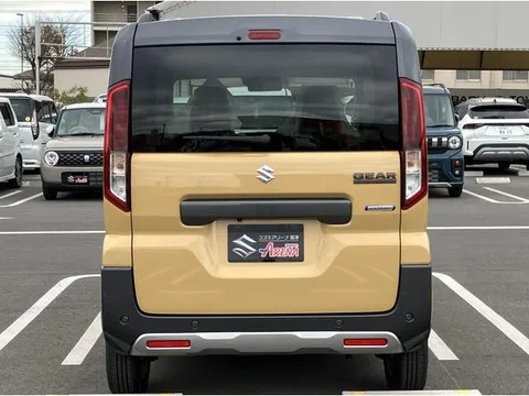 Suzuki Spacia Gear