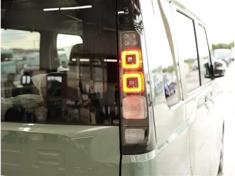 Mitsubishi Delica Mini
