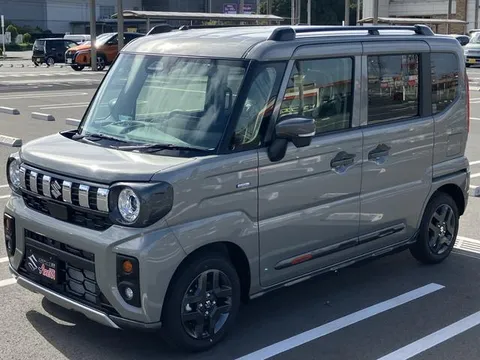 Suzuki Spacia Gear