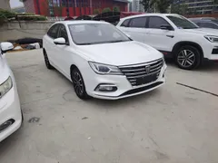 Roewe i5