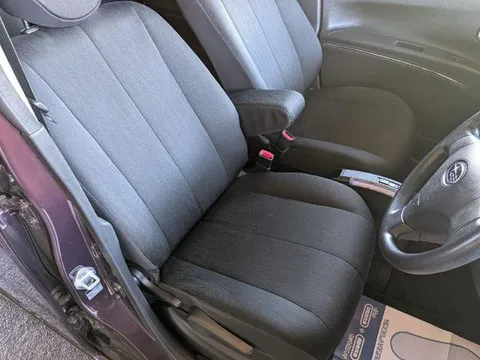 Subaru Lucra